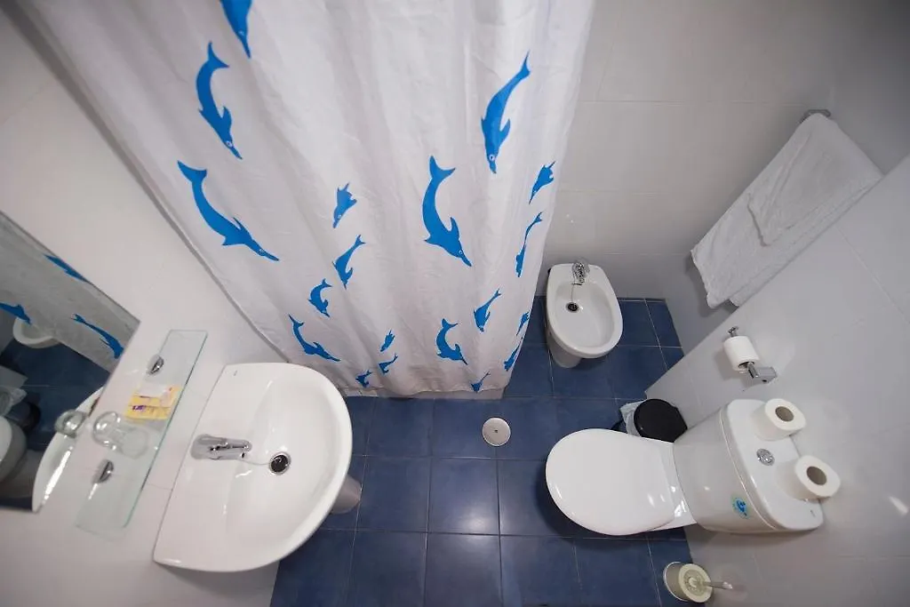 Hotell Hostal La Campana La Línea de la Concepción