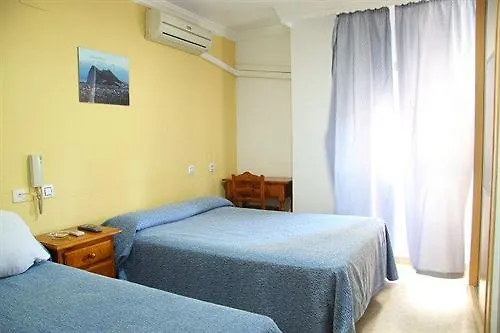 Hostal La Campana La Línea de la Concepción Hotell